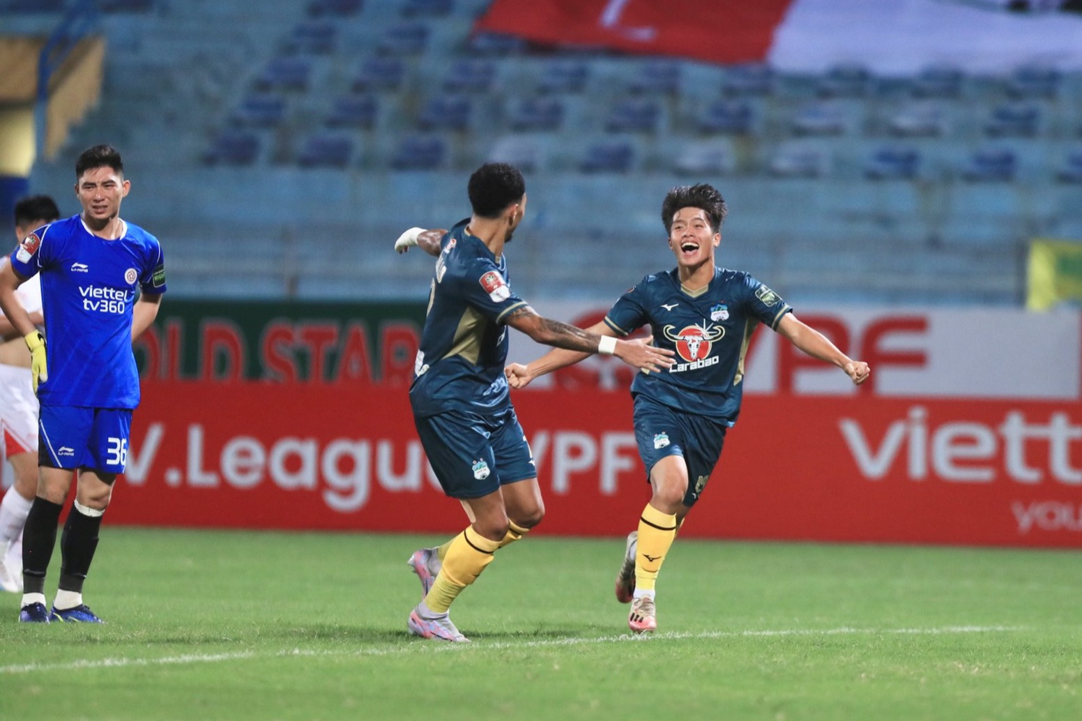 CLB Ho&agrave;ng Anh Gia Lai gi&agrave;nh chiến thắng đầu ti&ecirc;n ở V-League 2023 - Ảnh 5.