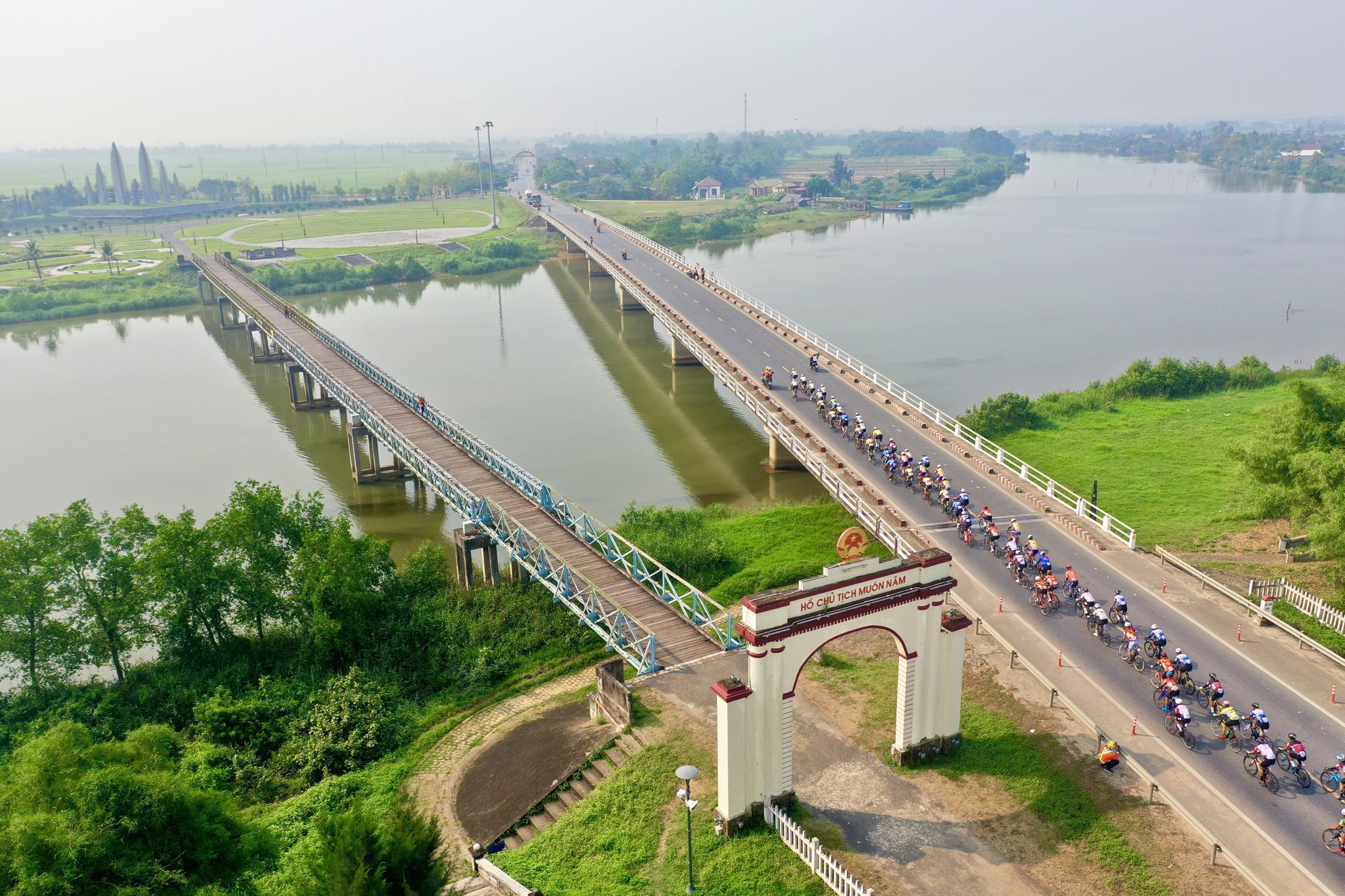 Petr  Rikunov về nhất chặng 5 C&uacute;p truyền h&igrave;nh TP HCM - T&ocirc;n Đ&ocirc;ng &Aacute; 2023 - Ảnh 3.