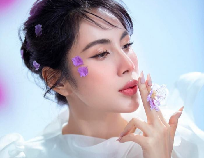 Ca sĩ Thủy Tiên không yêu cầu bà Nguyễn Phương Hằng bồi thường 44 tỉ đồng