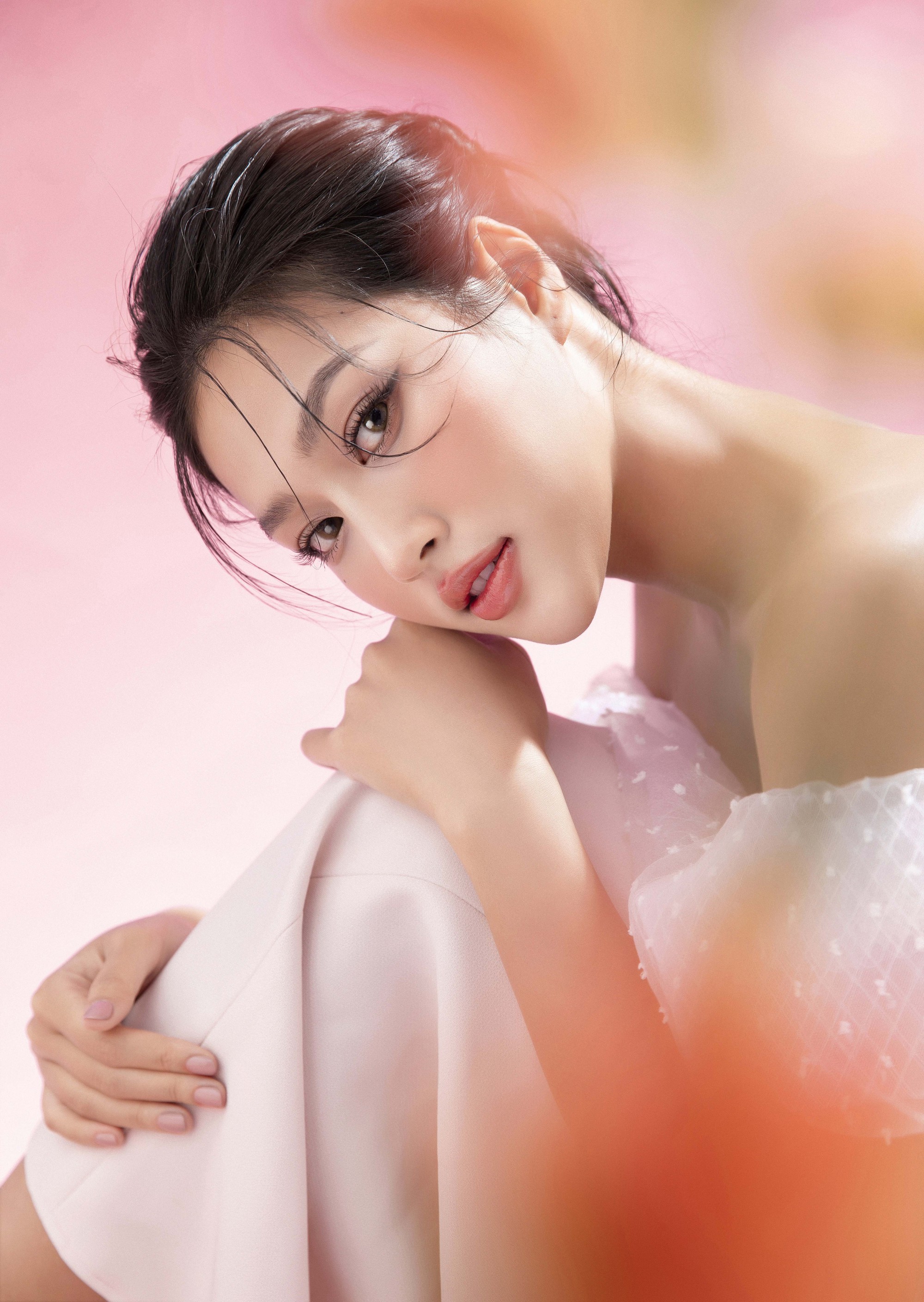 Hoa hậu Thi&ecirc;n &Acirc;n phản hồi về nhận x&eacute;t xấu - Ảnh 7.
