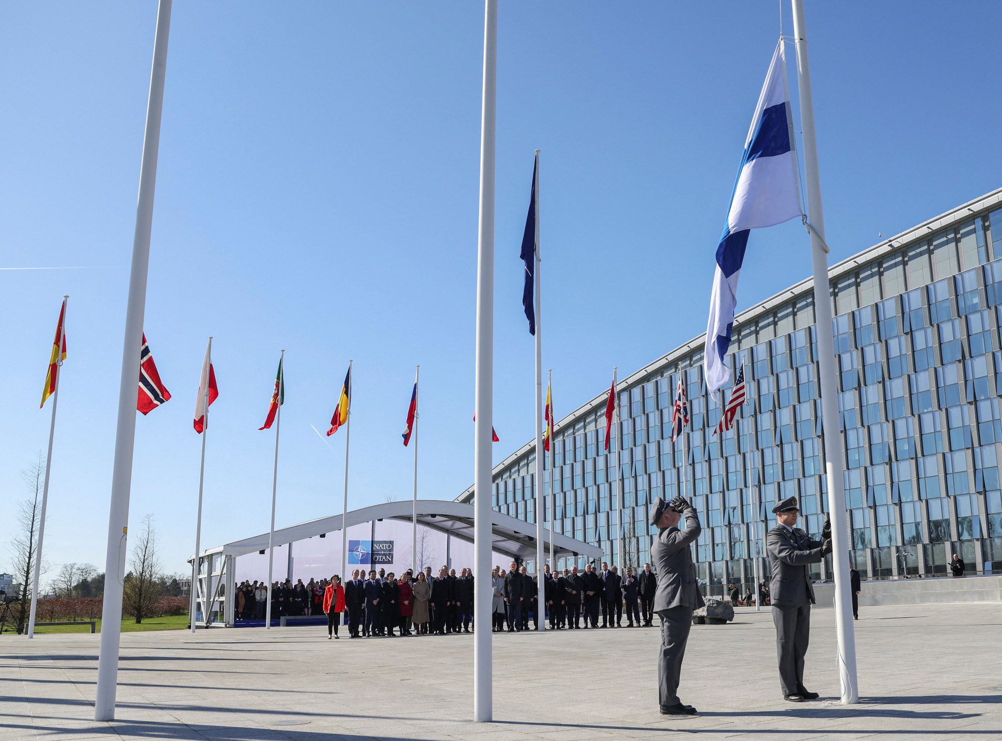 NATO: Thêm lượng, thêm chất, thêm phức tạp