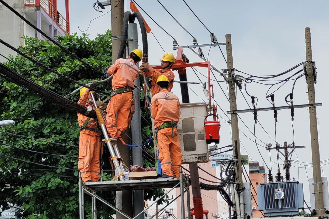 Đừng sợ công khai, minh bạch giá điện!