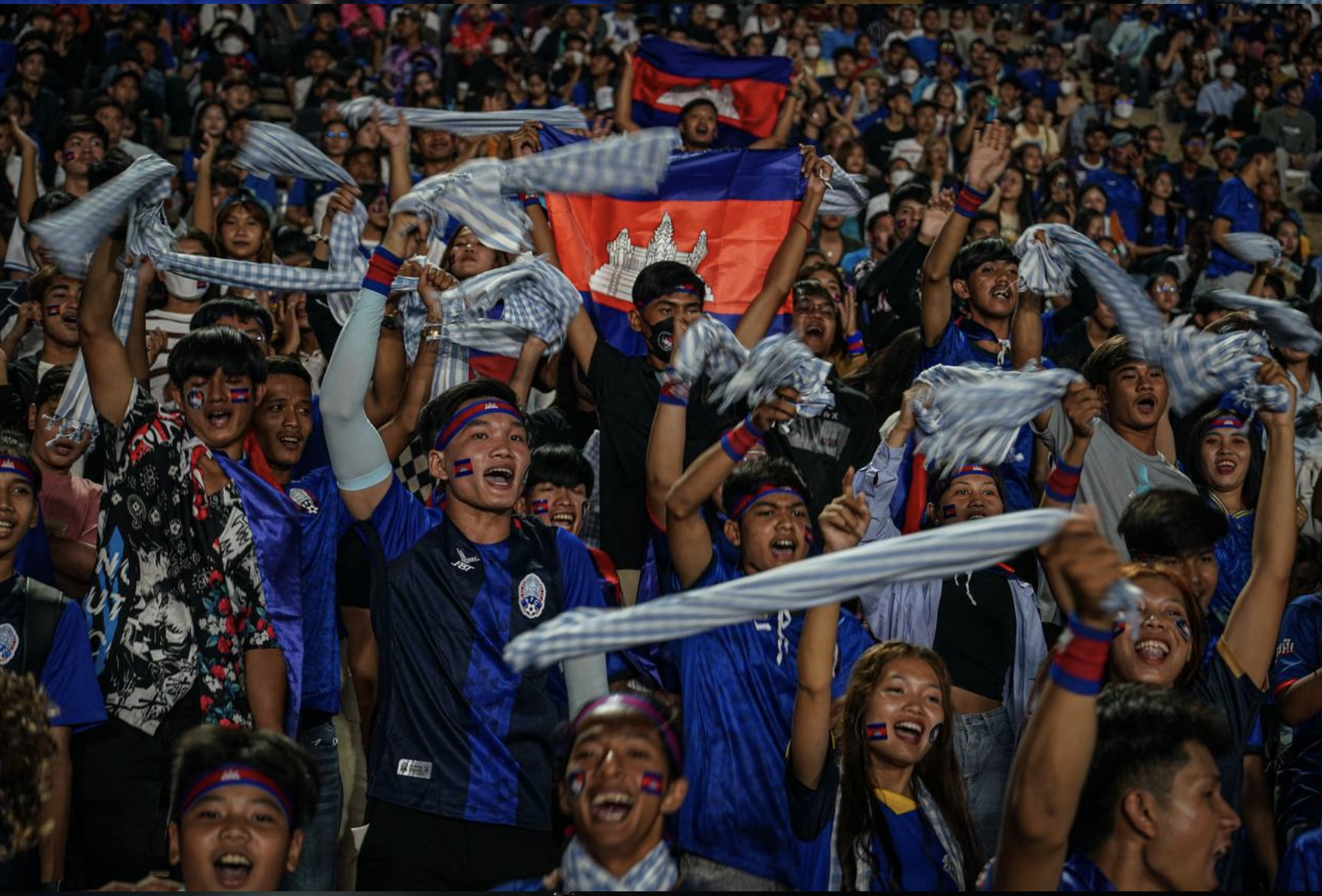 Truyền h&igrave;nh chủ nh&agrave; hạn chế ph&aacute;t s&oacute;ng SEA Games, Thủ tướng Hun Sen kh&ocirc;ng h&agrave;i l&ograve;ng - Ảnh 3.