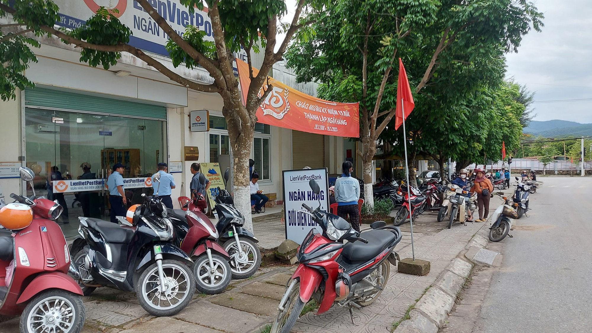 Công an vào cuộc vụ tin đồn 1 phòng giao dịch ngân hàng ở Quảng Bình bị vỡ nợ