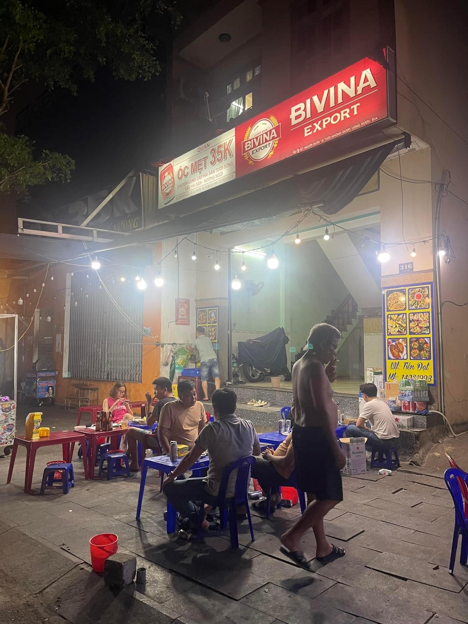 Sự thật vụ qu&aacute;n Ốc Mẹt ở Quy Nhơn bị tố chặt ch&eacute;m, b&aacute;n đồ &ocirc;i thiu - Ảnh 4.
