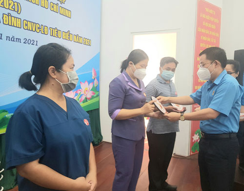 Gieo mầm vận hội