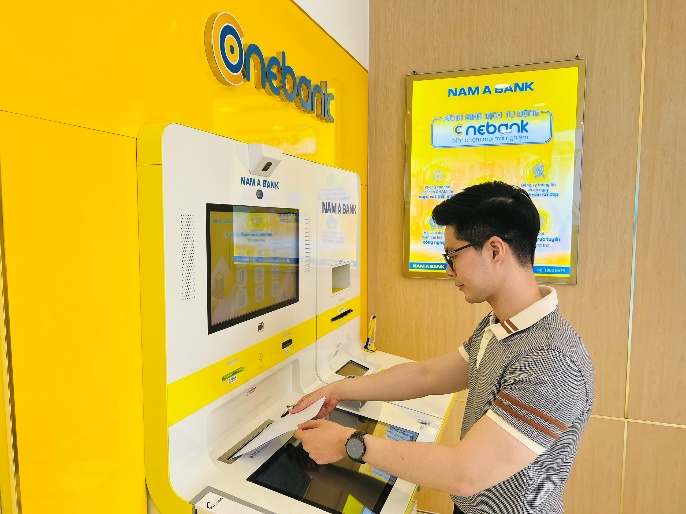Nam A Bank đồng hành khách hàng phát triển kinh tế qua nhiều hoạt động ý nghĩa - Ảnh 2.