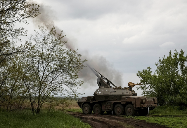 Ukraine phản công "gắt", Nga thừa nhận gặp khó khăn