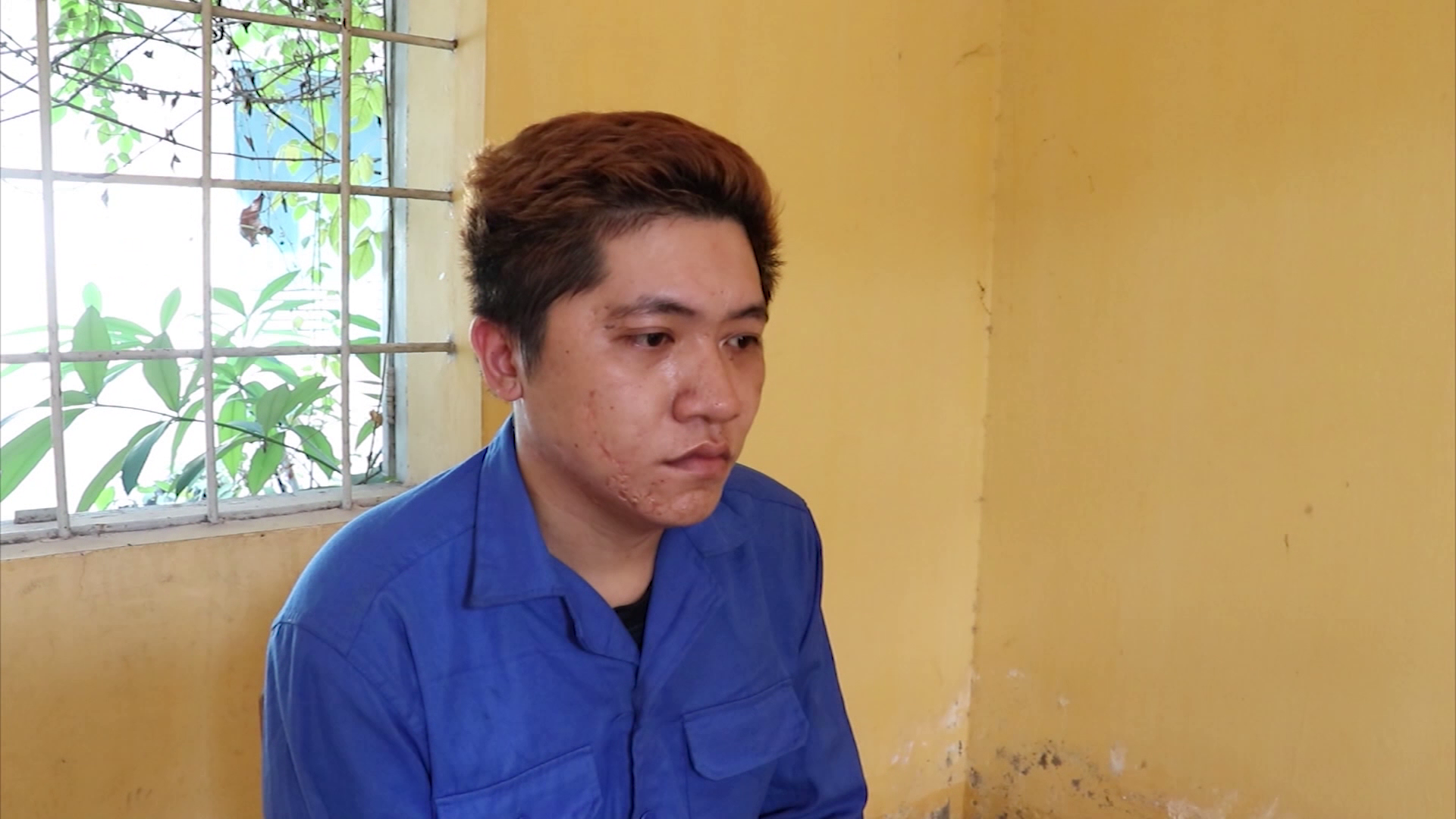 CLIP: Bắt tạm giam quản lý kho bia rượu của quán bar ở Vĩnh Long - Ảnh 4.