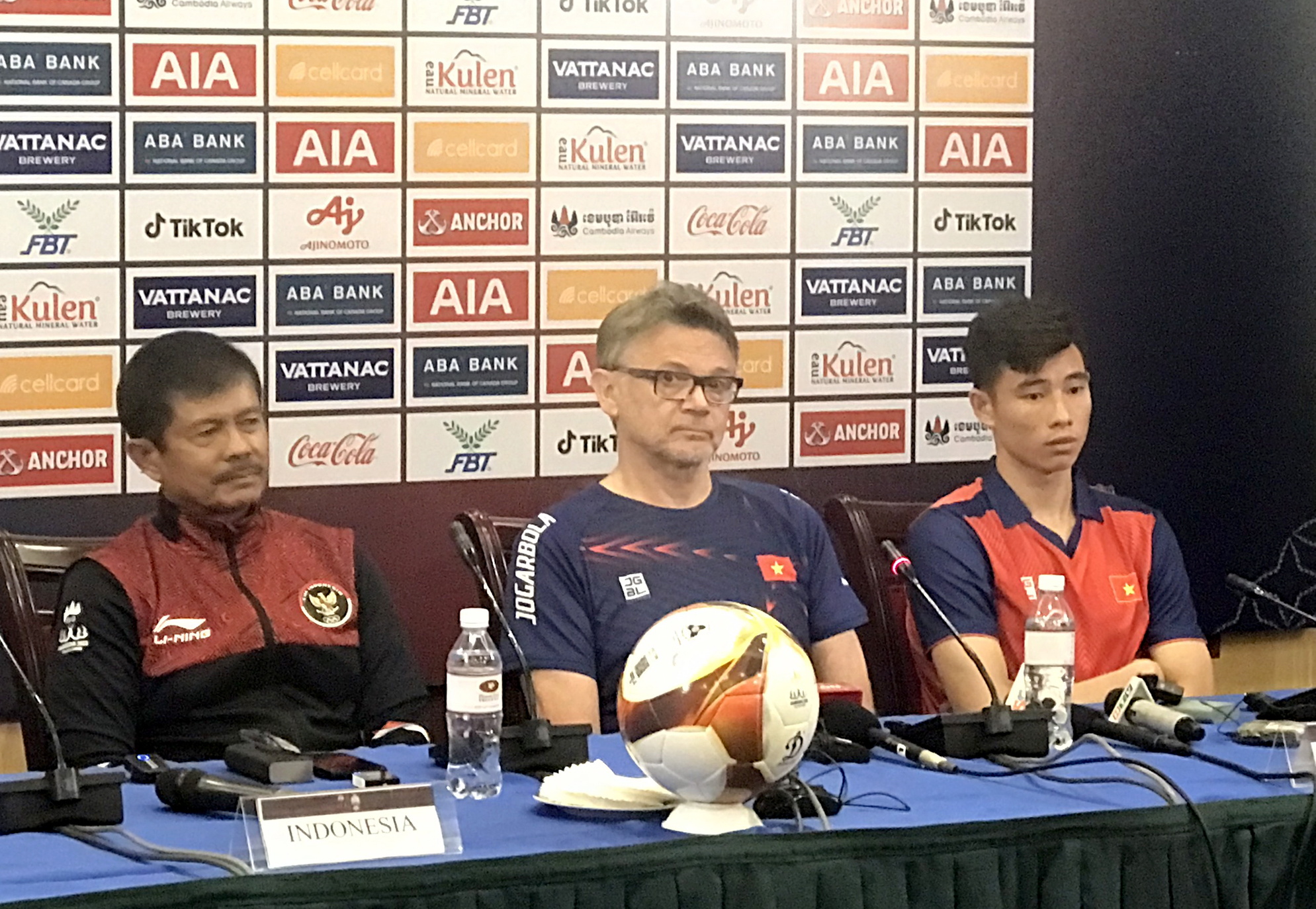 Dự đoán bán kết U22 Việt Nam – U22 Indonesia: Xem "phù thủy" Troussier ra chiêu