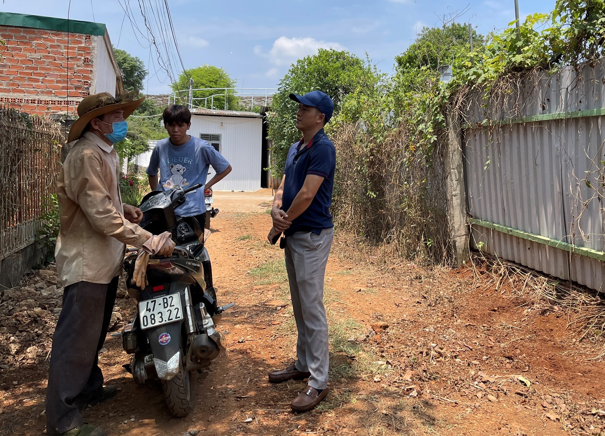 Dân sống lay lắt trong dự án ngàn tỉ của Tập đoàn Trung Nguyên