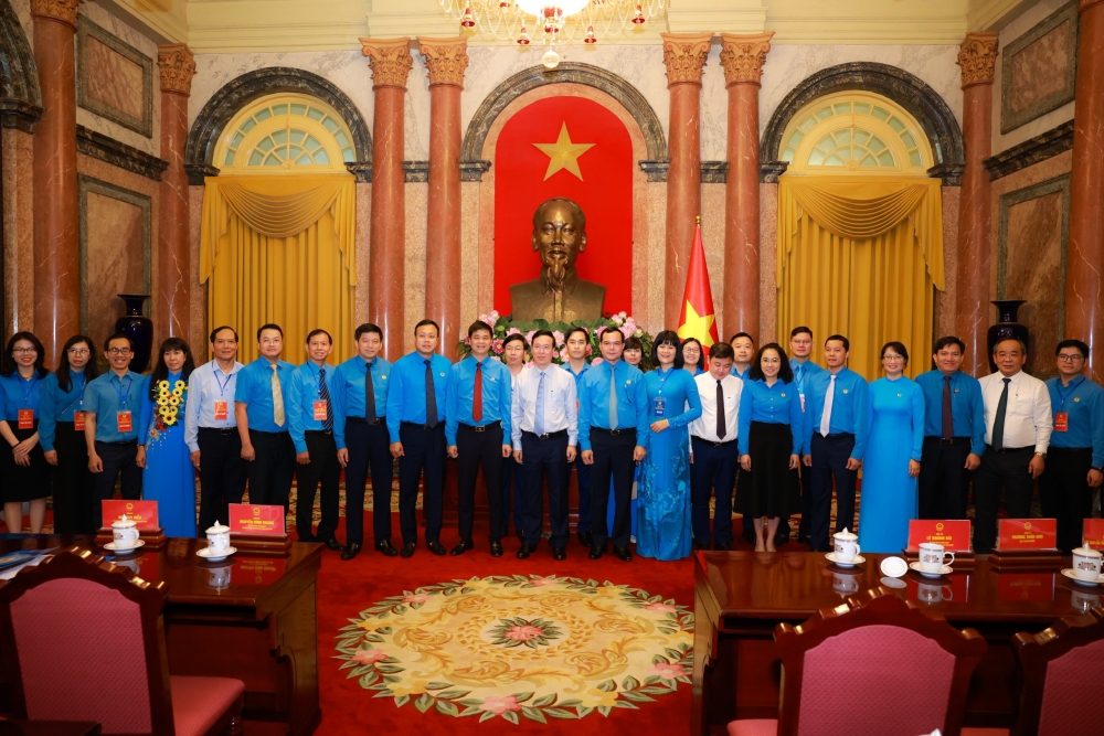 Chủ tịch nước V&otilde; Văn Thưởng gặp mặt 133 điển h&igrave;nh ti&ecirc;n tiến học tập v&agrave; l&agrave;m theo B&aacute;c - Ảnh 5.