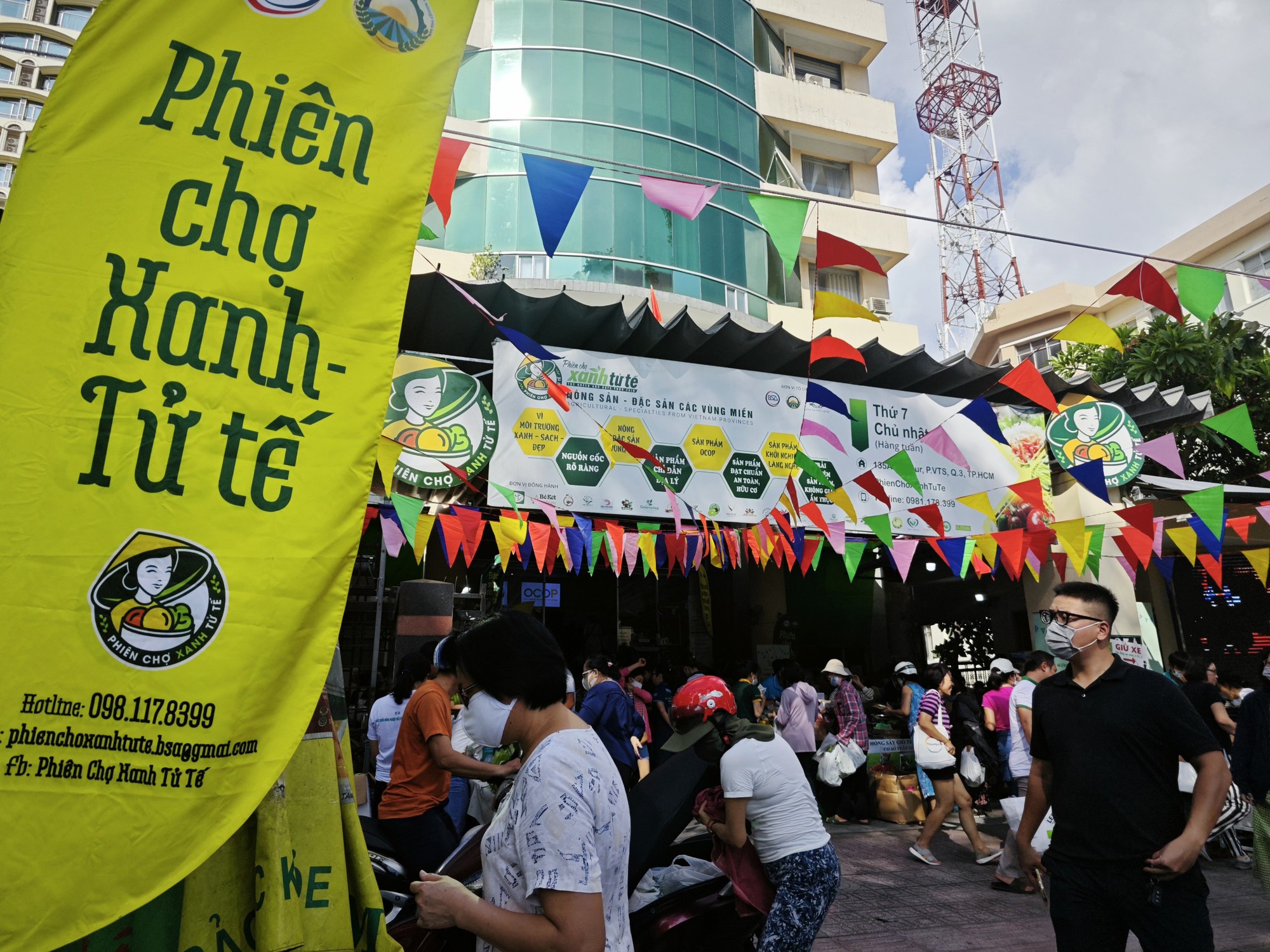 Phiên chợ Xanh – Tử tế chạm mốc 300 phiên