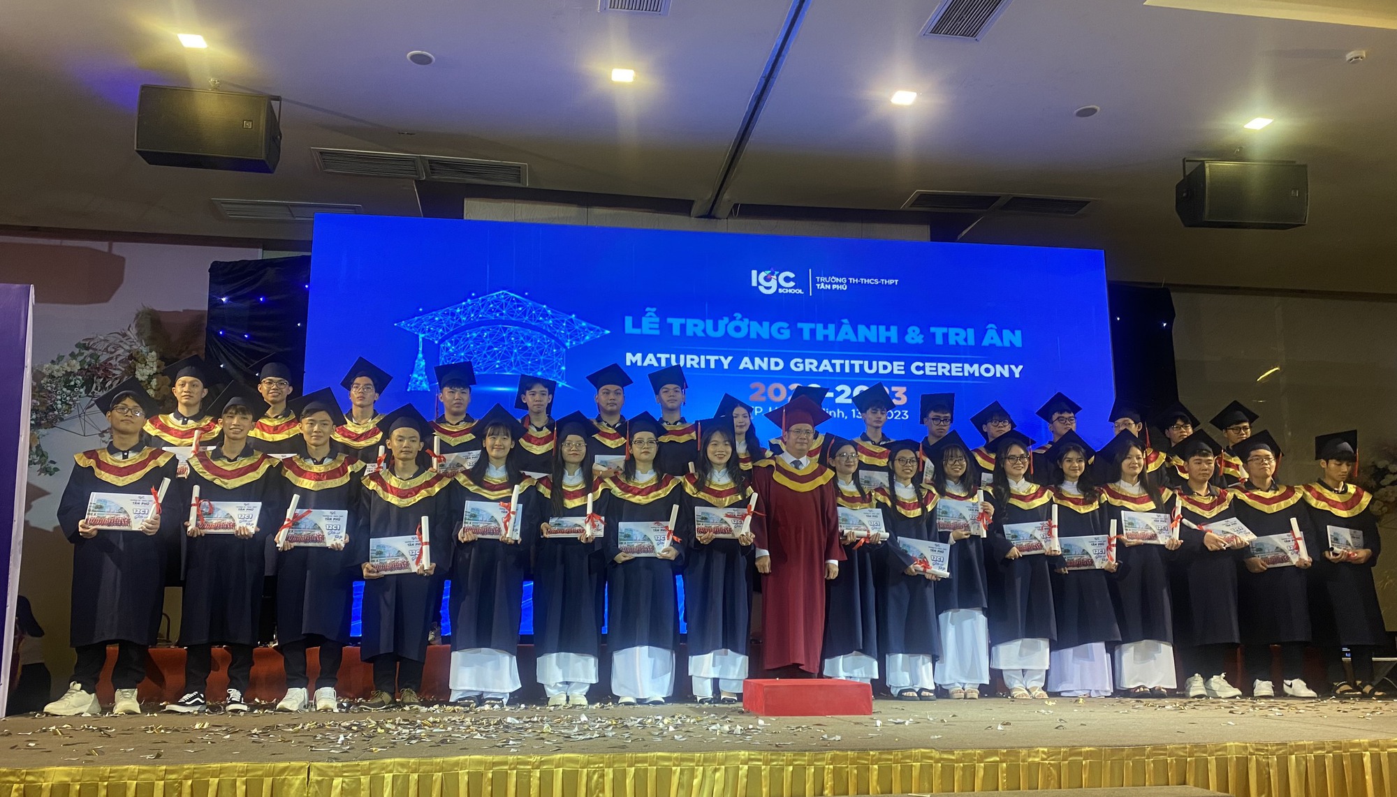 Bức thư xúc động của 1 thầy hiệu trưởng ở TP HCM - Ảnh 4.