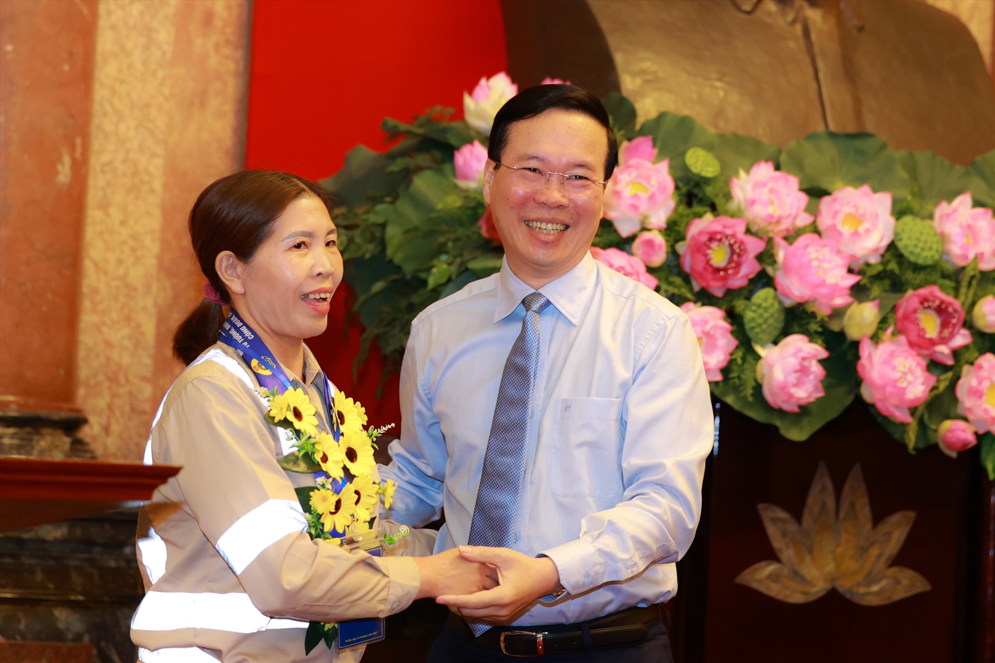 Chủ tịch nước V&otilde; Văn Thưởng gặp mặt 133 điển h&igrave;nh ti&ecirc;n tiến học tập v&agrave; l&agrave;m theo B&aacute;c - Ảnh 3.