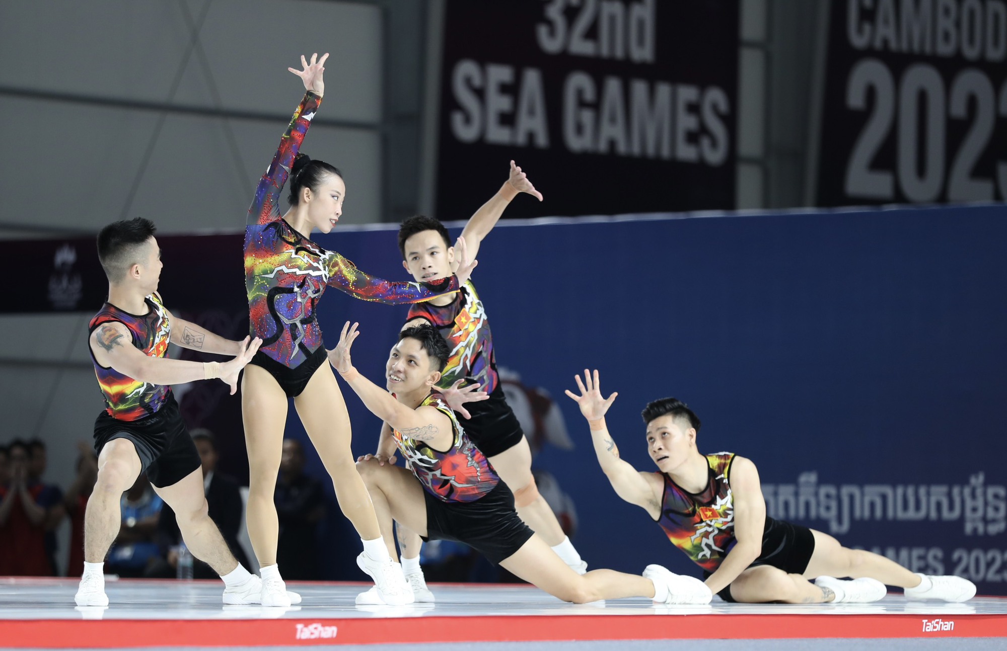 Kỳ tích của Aerobic Việt ở đấu trường SEA Games - Ảnh 7.