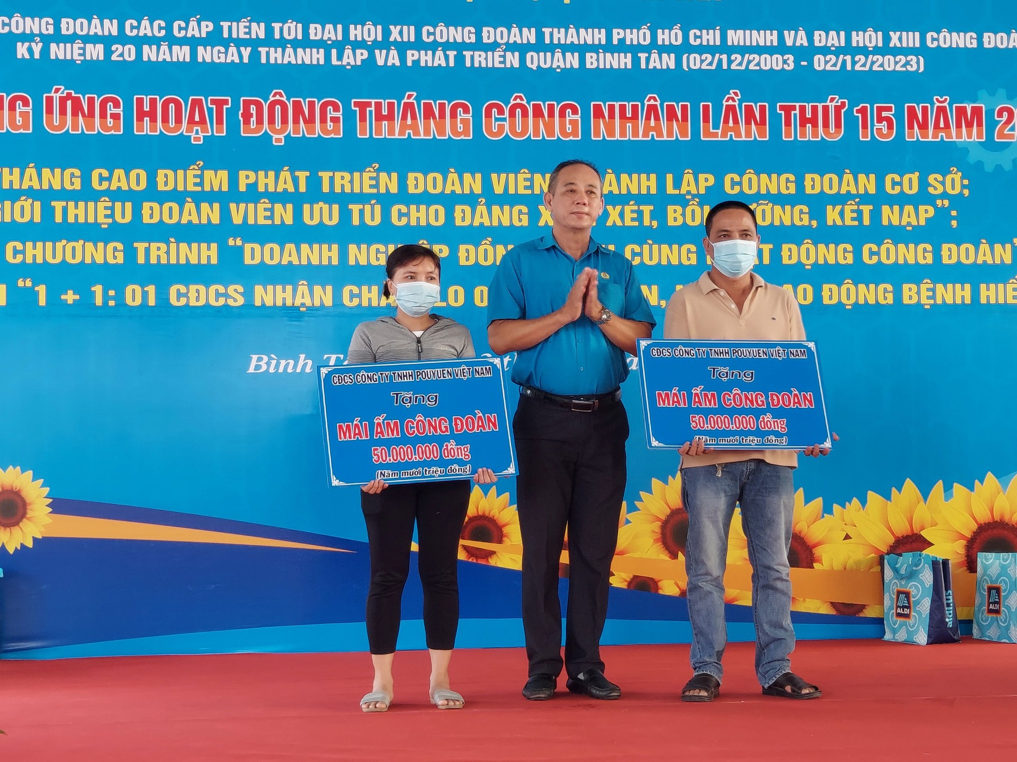 Tiếp sức công nhân có chỗ ở khang trang