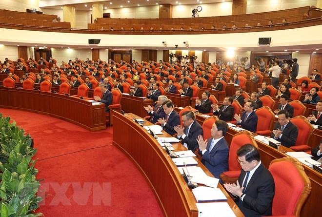 Tổng B&iacute; thư Nguyễn Ph&uacute; Trọng chủ tr&igrave; Hội nghị Trung ương giữa nhiệm kỳ kh&oacute;a XIII - Ảnh 5.