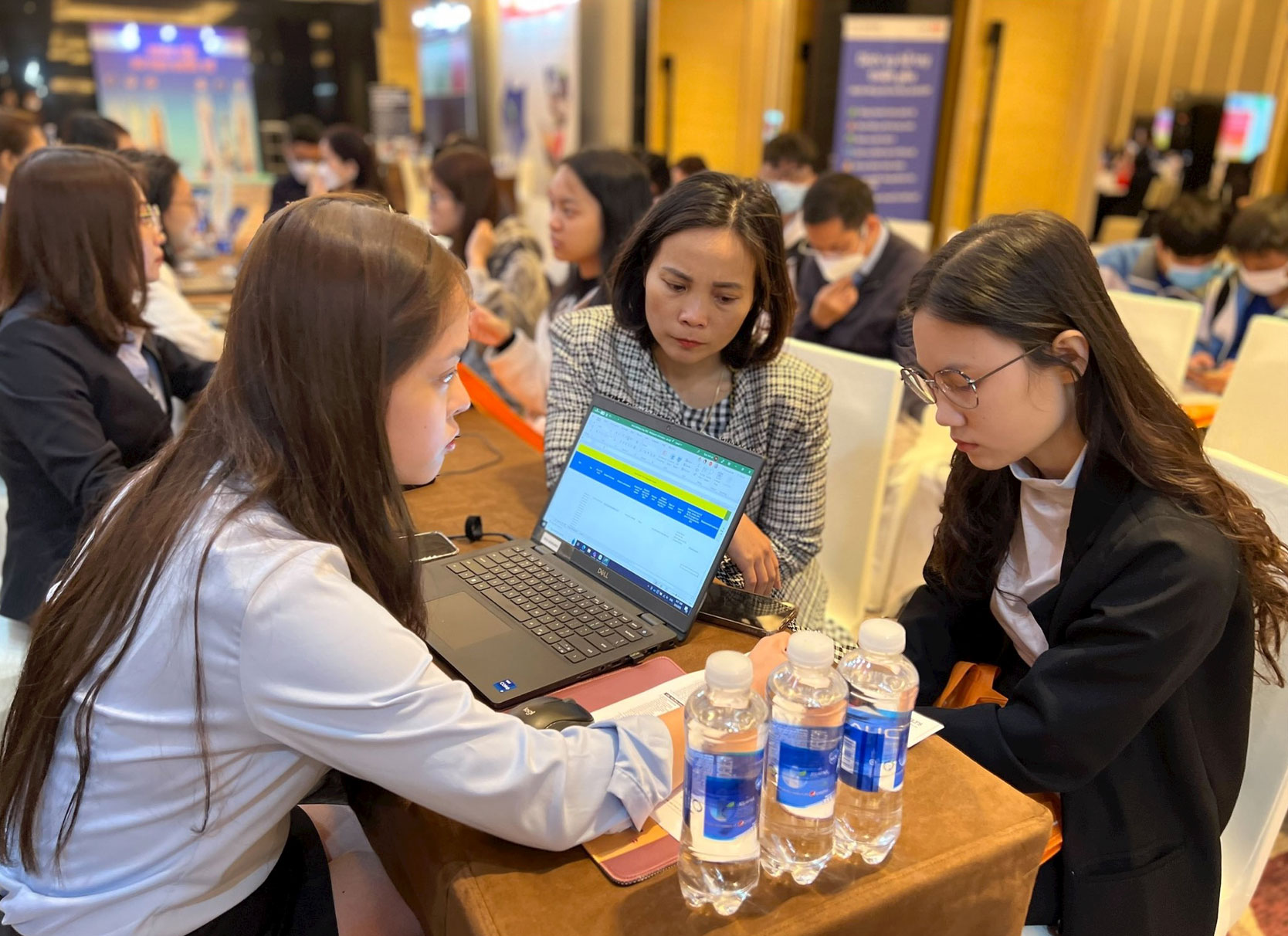 Nhiều cách sang Úc làm việc hợp pháp