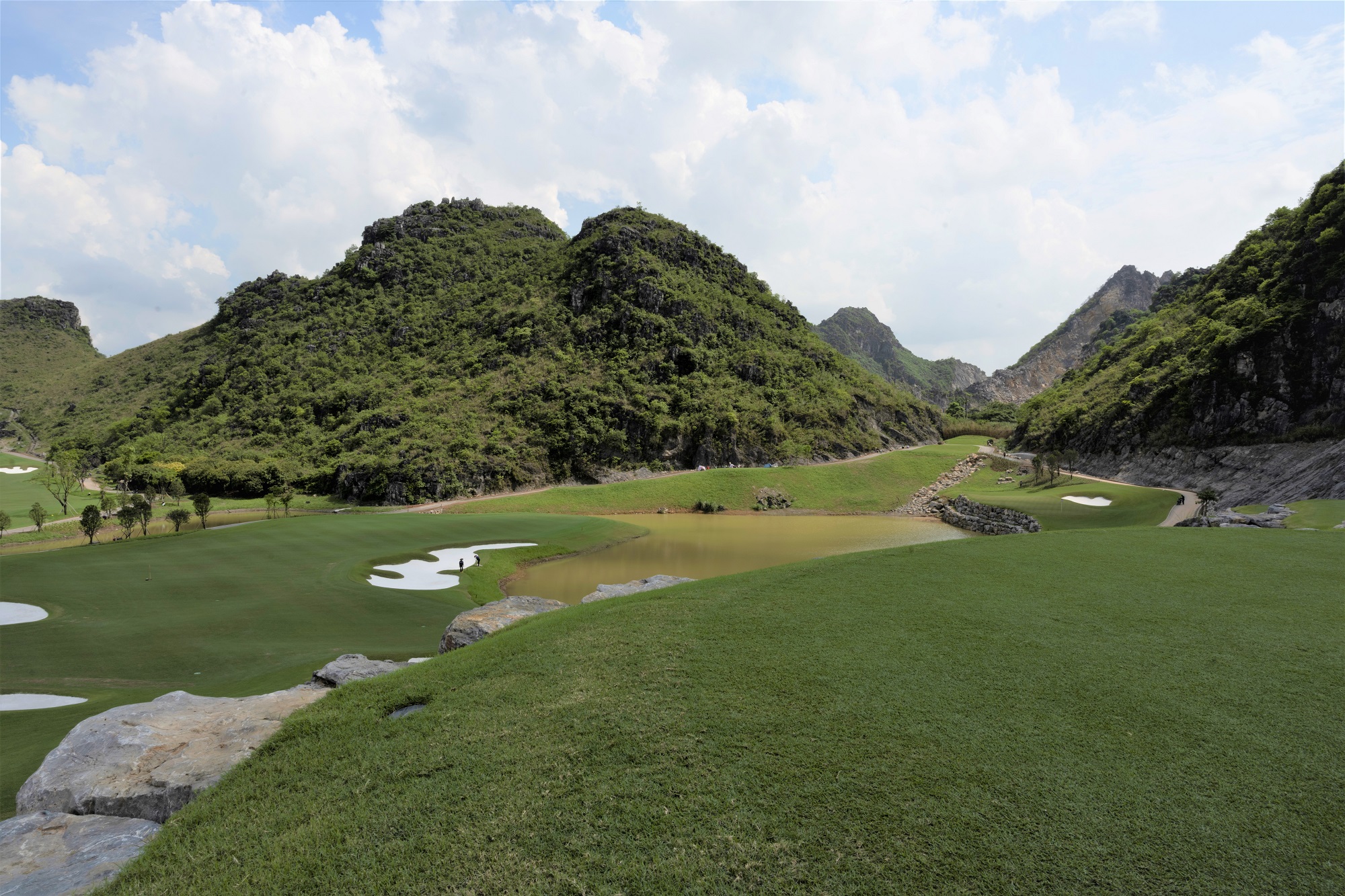 Khai trương Khu phức hợp thể thao v&agrave; du lịch Legend Valley Country Club - Điểm đến đẳng cấp thế giới - Ảnh 8.
