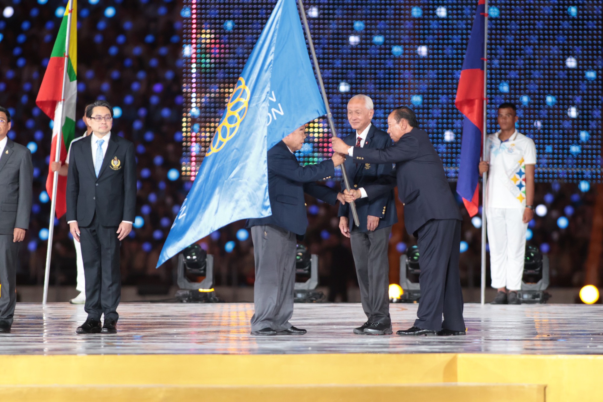 Lễ bế mạc SEA Games 32 và giới thiệu về chủ nhà SEA Games 33 - Ảnh 4.