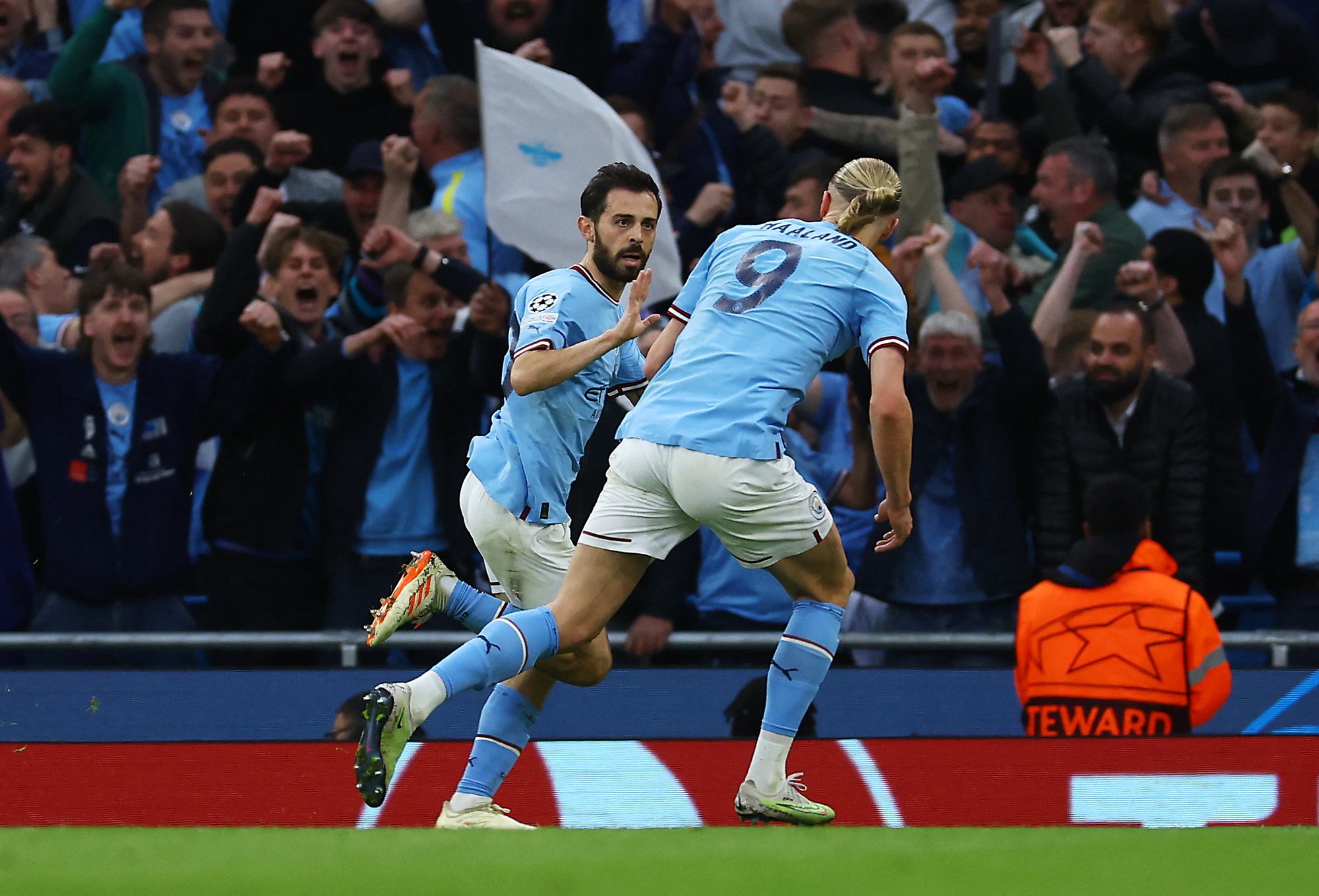 Đ&egrave; bẹp Real Madrid 4-0, Man City tranh chung kết Champions League - Ảnh 3.