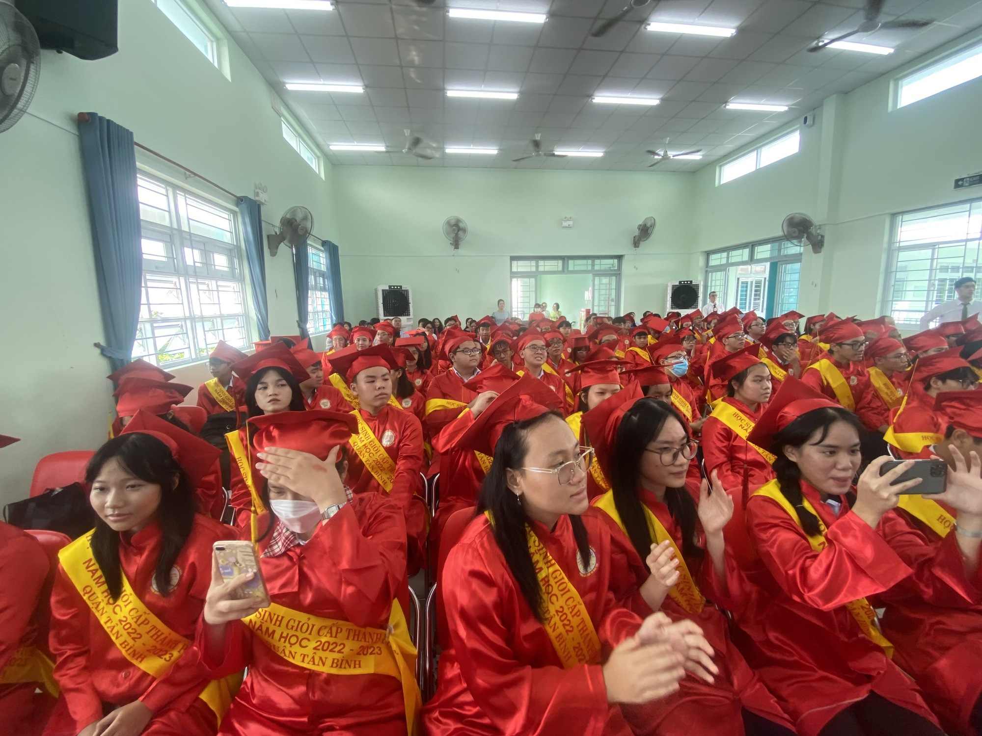 V&igrave; sao Trường THPT Nguyễn Thượng Hiền lu&ocirc;n ở đỉnh cao tuyển sinh lớp 10? - Ảnh 1.