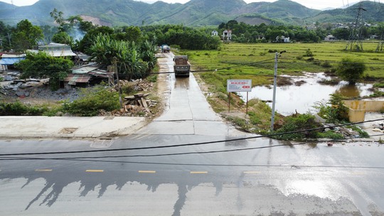 Đ&agrave; Nẵng: Doanh nghiệp mở rộng đường v&agrave;o khai th&aacute;c mỏ, huyện t&igrave;m kh&ocirc;ng ra hồ sơ - Ảnh 5.