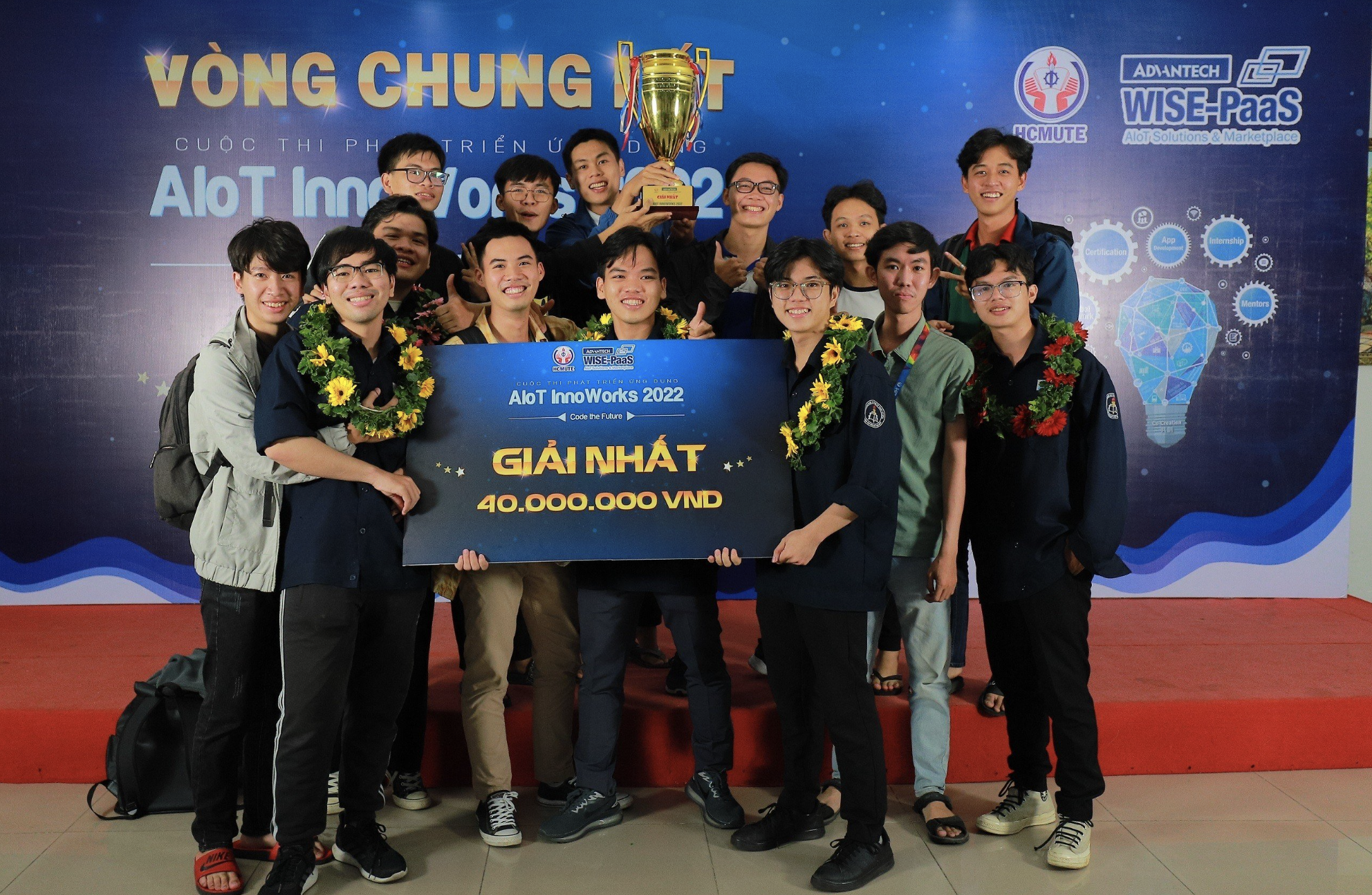Hệ thống quản lý sức khỏe cho người cao tuổi đoạt giải cao trong cuộc thi danh giá