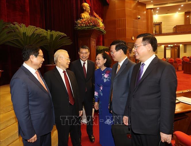 Cận cảnh Hội nghị Trung ương giữa nhiệm kỳ khóa XIII thành công tốt đẹp - Ảnh 1.