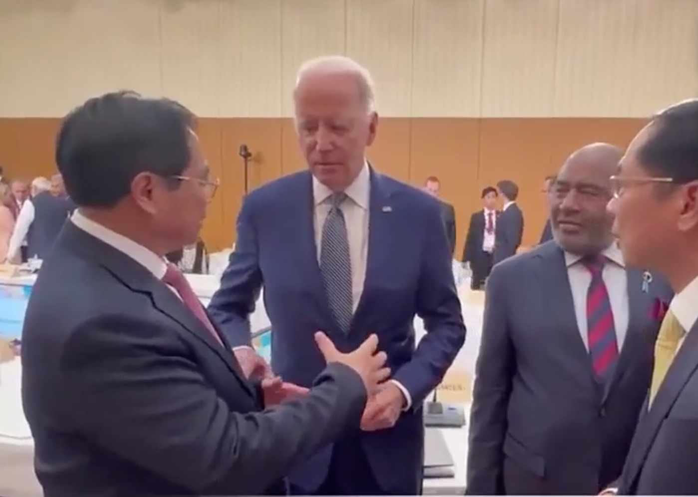 Thủ tướng Phạm Minh Ch&iacute;nh gặp Tổng thống Mỹ Joe Biden - Ảnh 3.