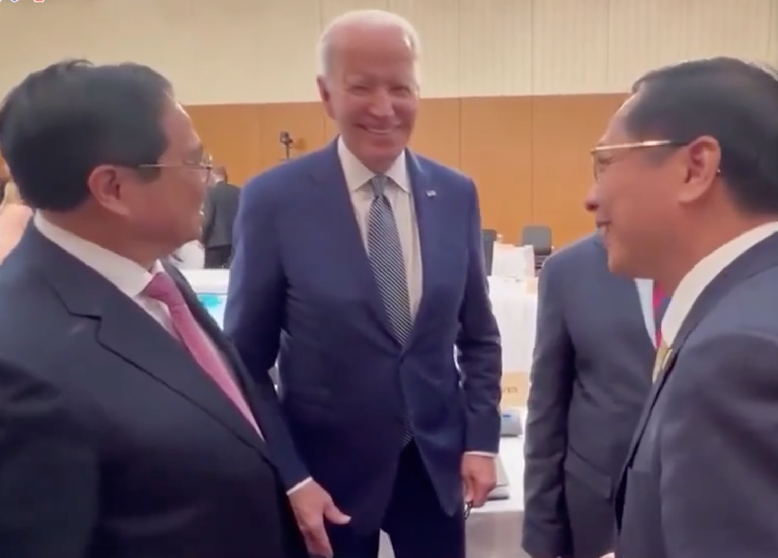 Thủ tướng Phạm Minh Ch&iacute;nh gặp Tổng thống Mỹ Joe Biden - Ảnh 7.
