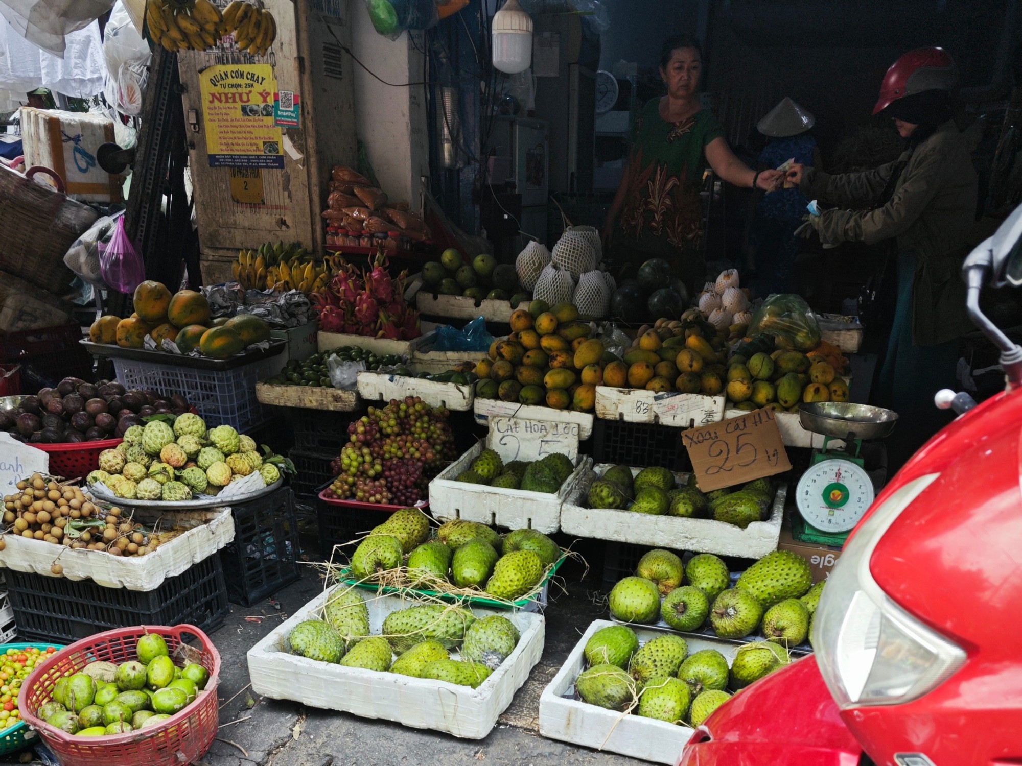 Đến lượt m&atilde;ng cầu xi&ecirc;m tăng gi&aacute; n&oacute;ng v&igrave; cơn sốt &ldquo;tr&agrave; m&atilde;ng cầu&rdquo; - Ảnh 7.
