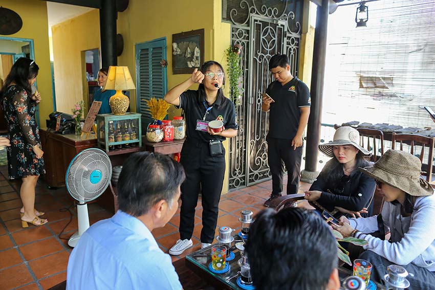Kết hợp du lịch với bảo vệ môi trường
