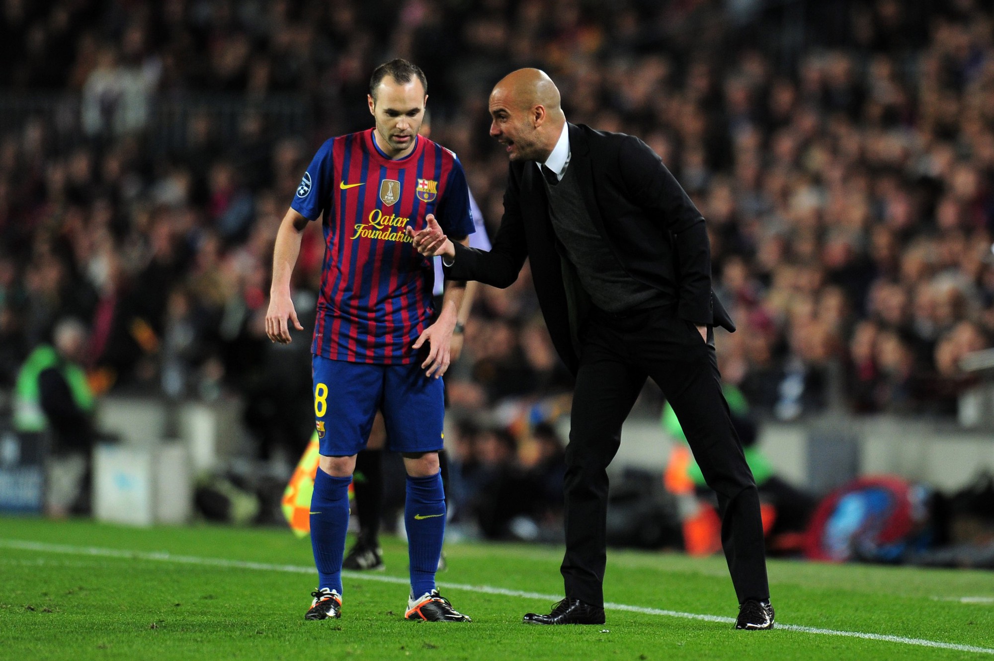 Pep Guardiola: Người l&agrave;m thay đổi b&oacute;ng đ&aacute; Anh  - Ảnh 4.