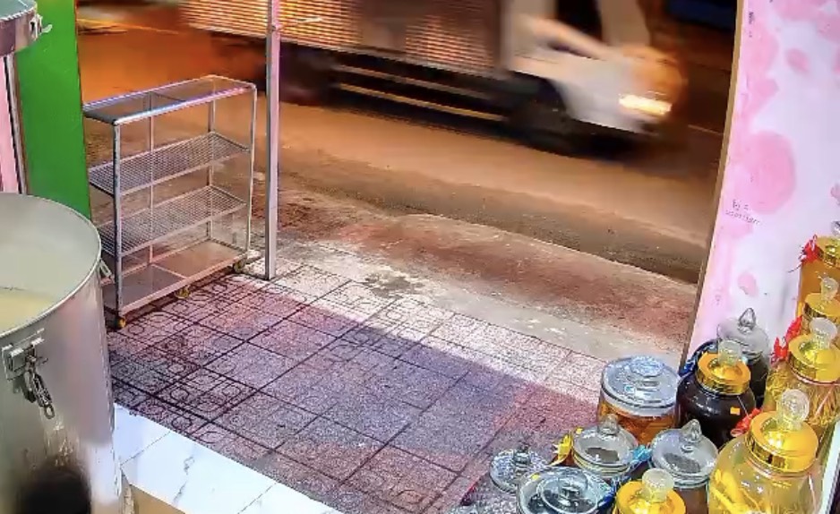 Truy tìm chiếc xe tải màu trắng ở Bình Dương