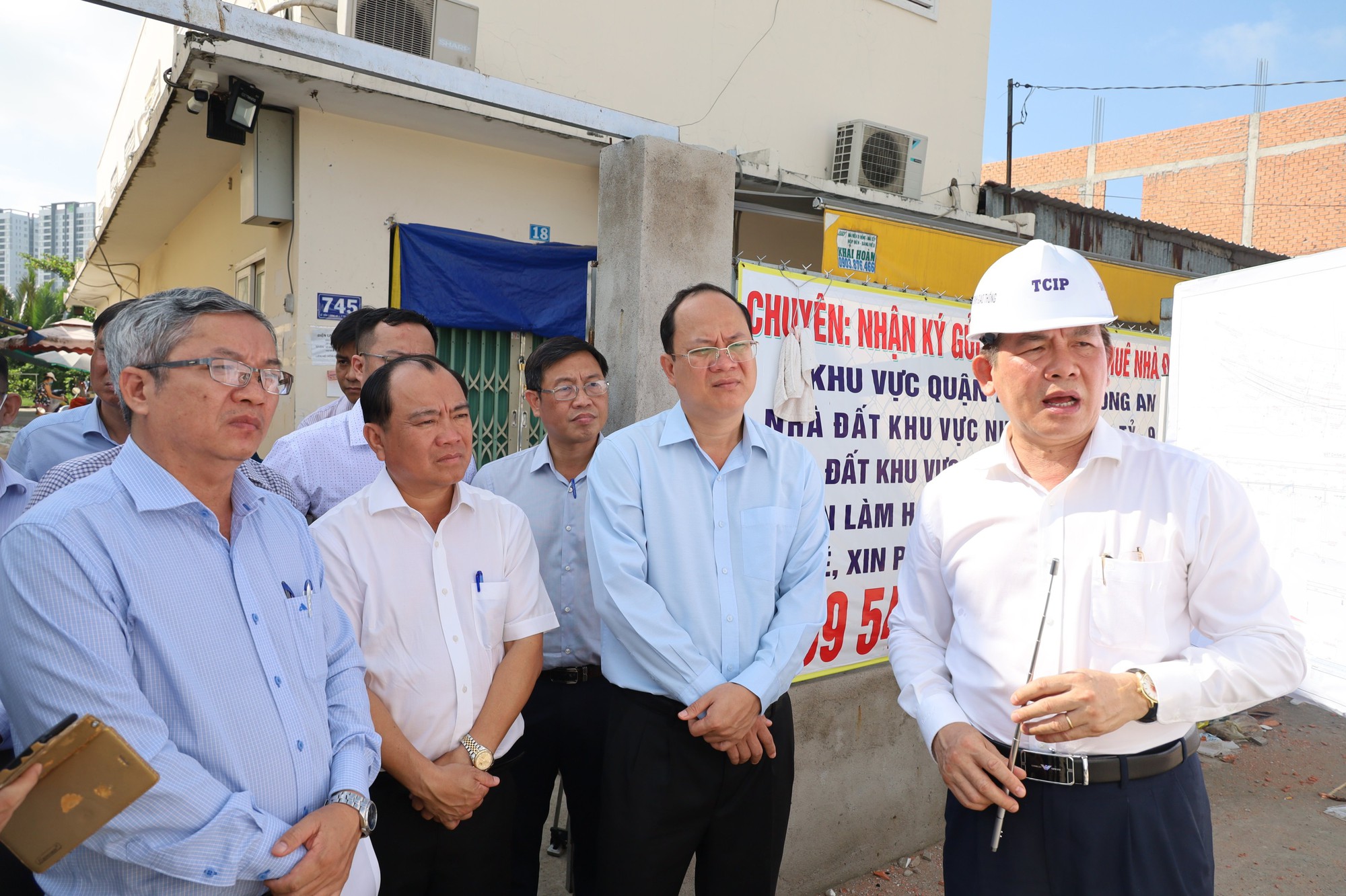 Sắp khởi công cầu Rạch Đỉa nối quận 7 và huyện Nhà Bè - Ảnh 1.