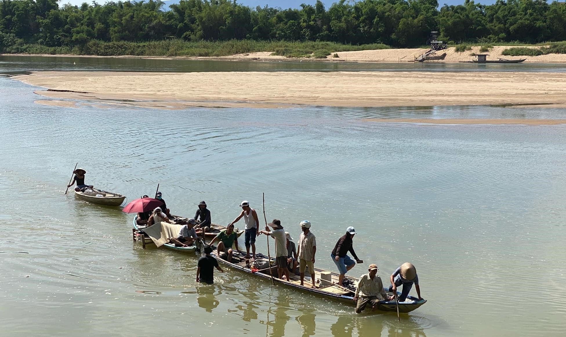 Nam thanh niên ở Quảng Nam chết đuối khi tắm sông - Ảnh 1.