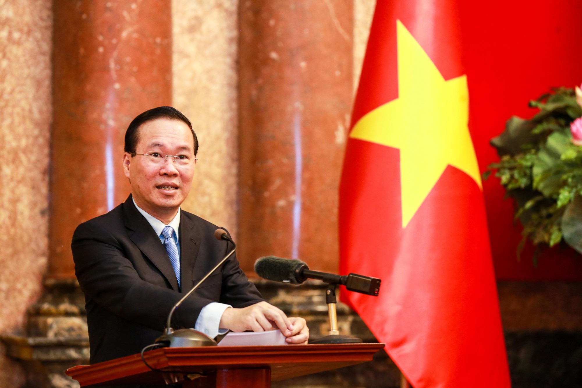Chủ tịch nước V&otilde; Văn Thưởng trao Hu&acirc;n chương Lao động cho c&aacute;c HLV-VĐV xuất sắc - Ảnh 3.