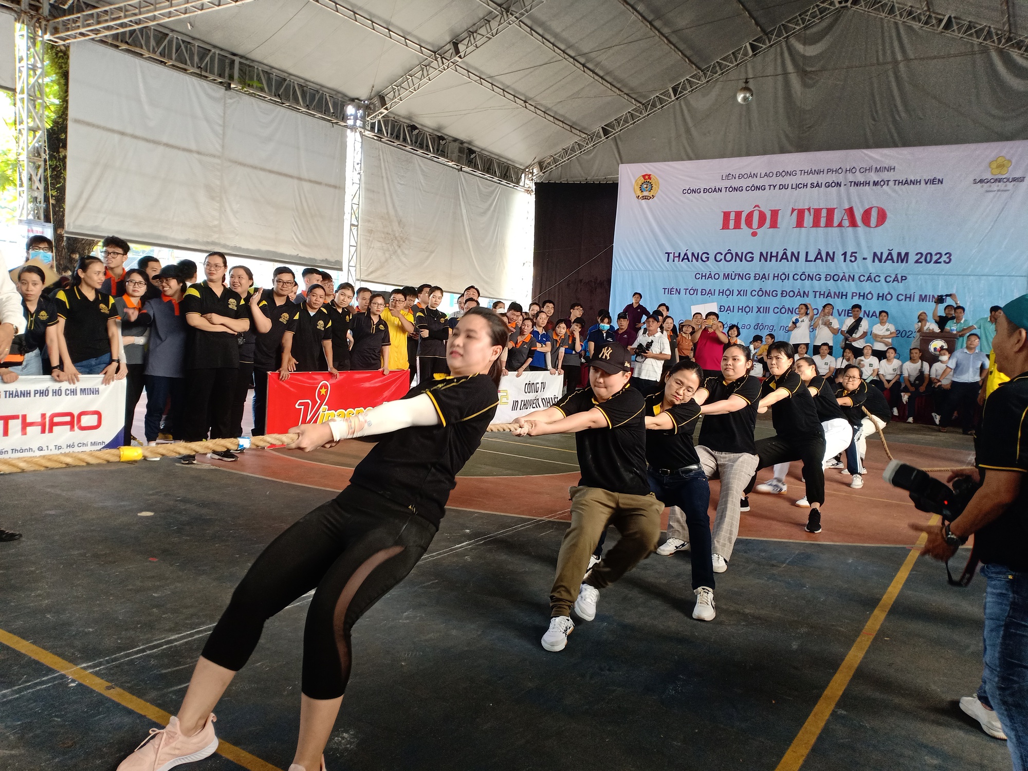 Rèn sức khỏe cho CNVC-LĐ