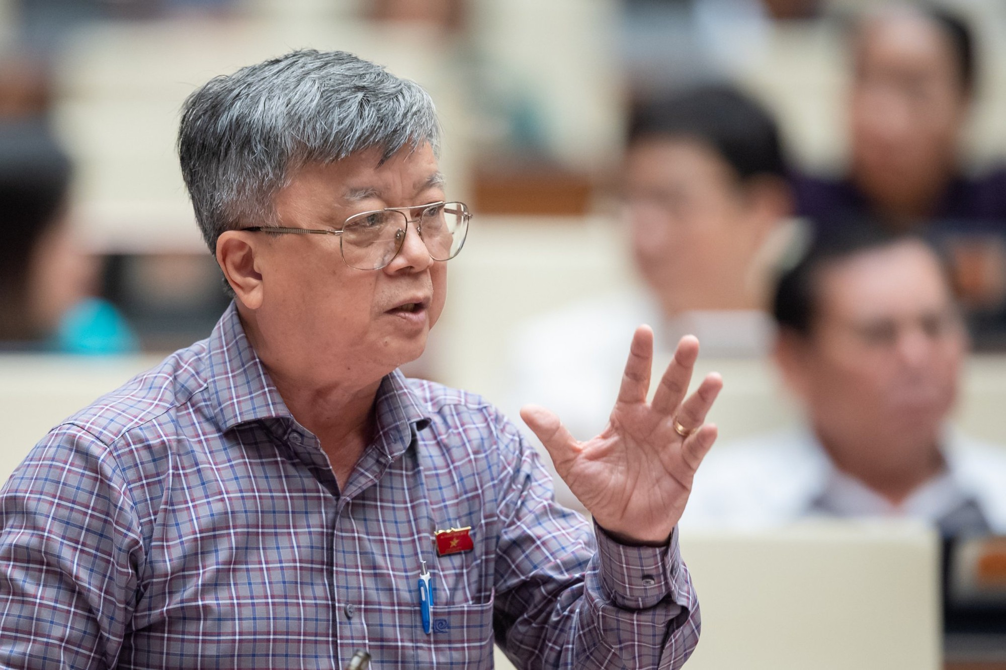 Đại biểu Quốc hội lo ngại khi mở rộng phạm vi &aacute;p dụng Luật Đấu thầu - Ảnh 3.
