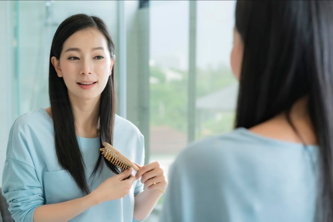 4 cách giúp mọc tóc nhanh và 4 cách cải thiện mắt khô, mệt mỏi