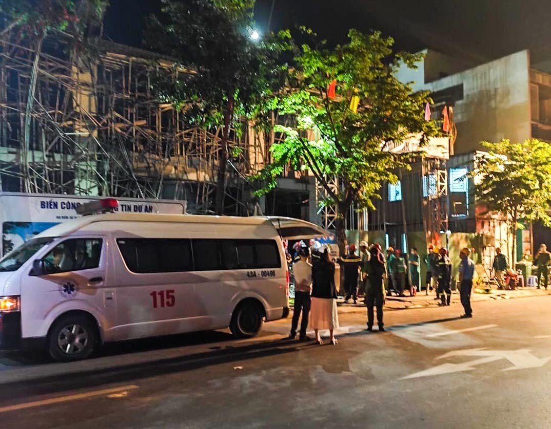 T&igrave;nh h&igrave;nh sức khỏe c&aacute;c nạn nh&acirc;n vụ sập gi&agrave;n gi&aacute;o c&ocirc;ng tr&igrave;nh 6 tầng tại Đ&agrave; Nẵng - Ảnh 2.