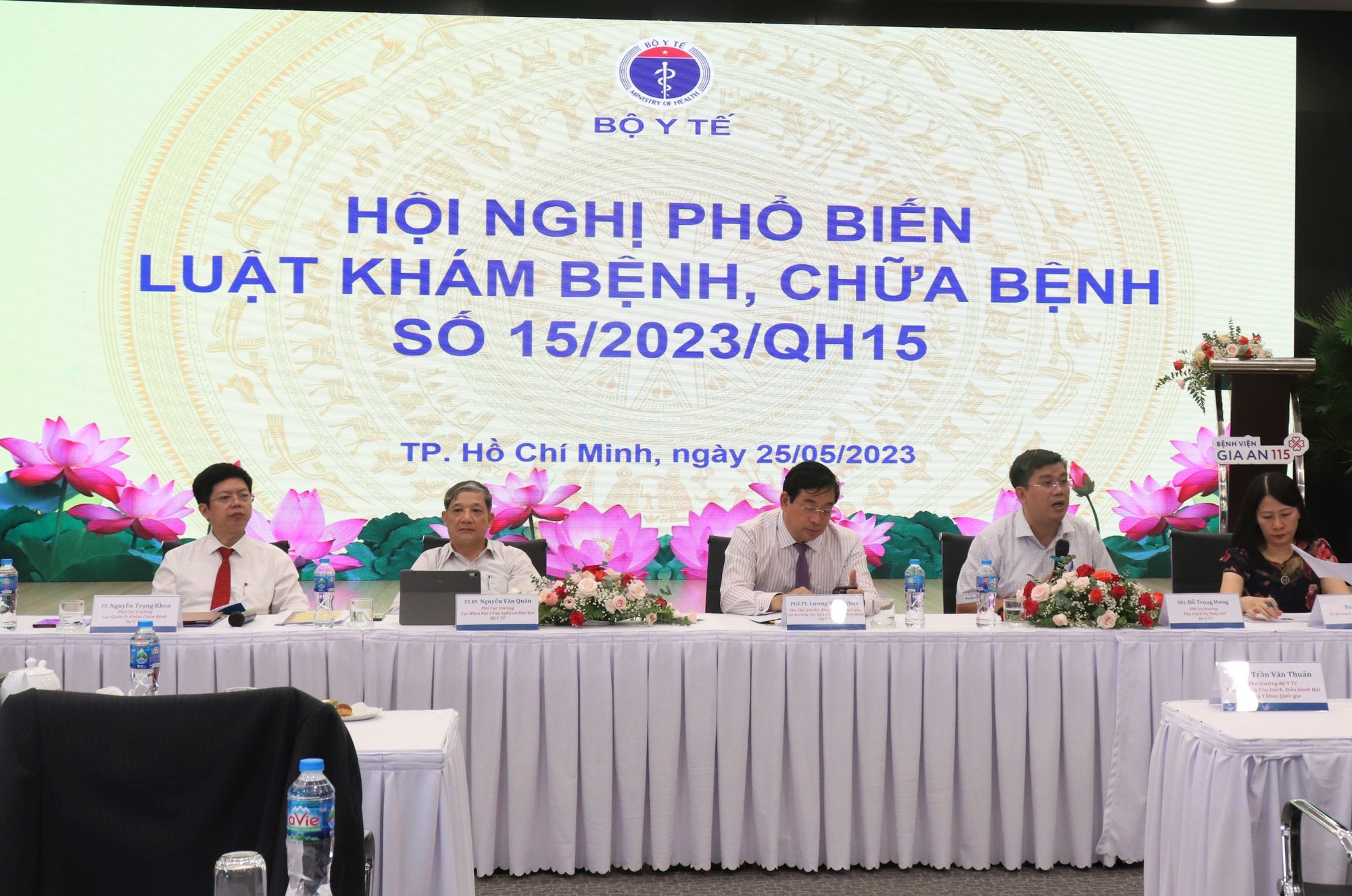 Cấp cứu viên ngoại viện phải có giấy phép hành nghề