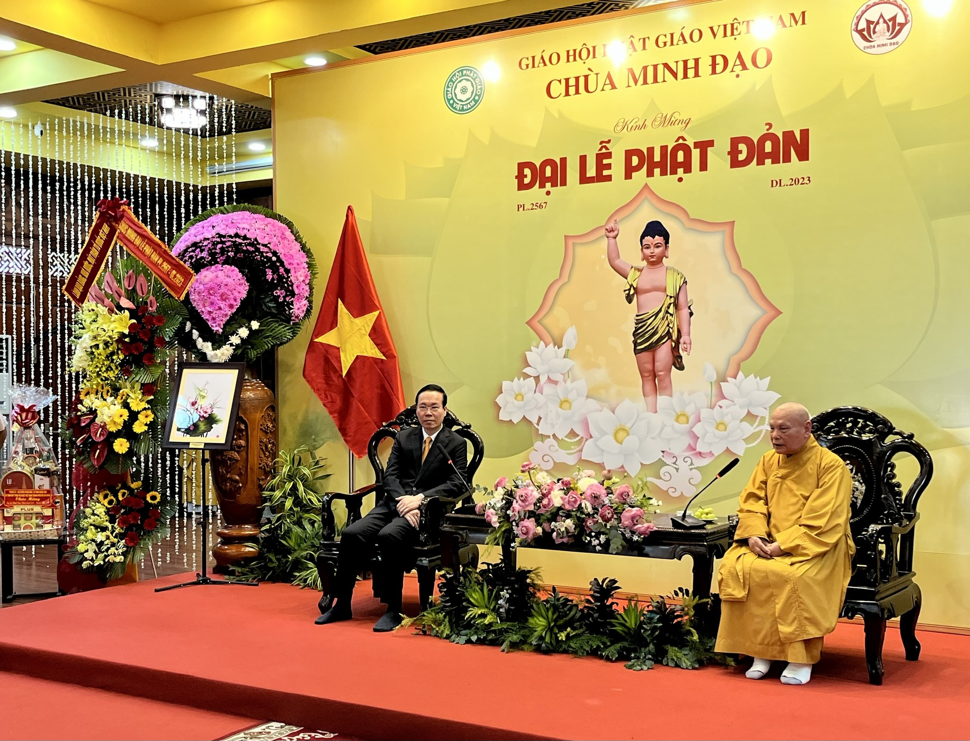 Chủ tịch nước V&otilde; Văn Thưởng ch&uacute;c mừng Đại Lễ Phật đản - Ảnh 6.
