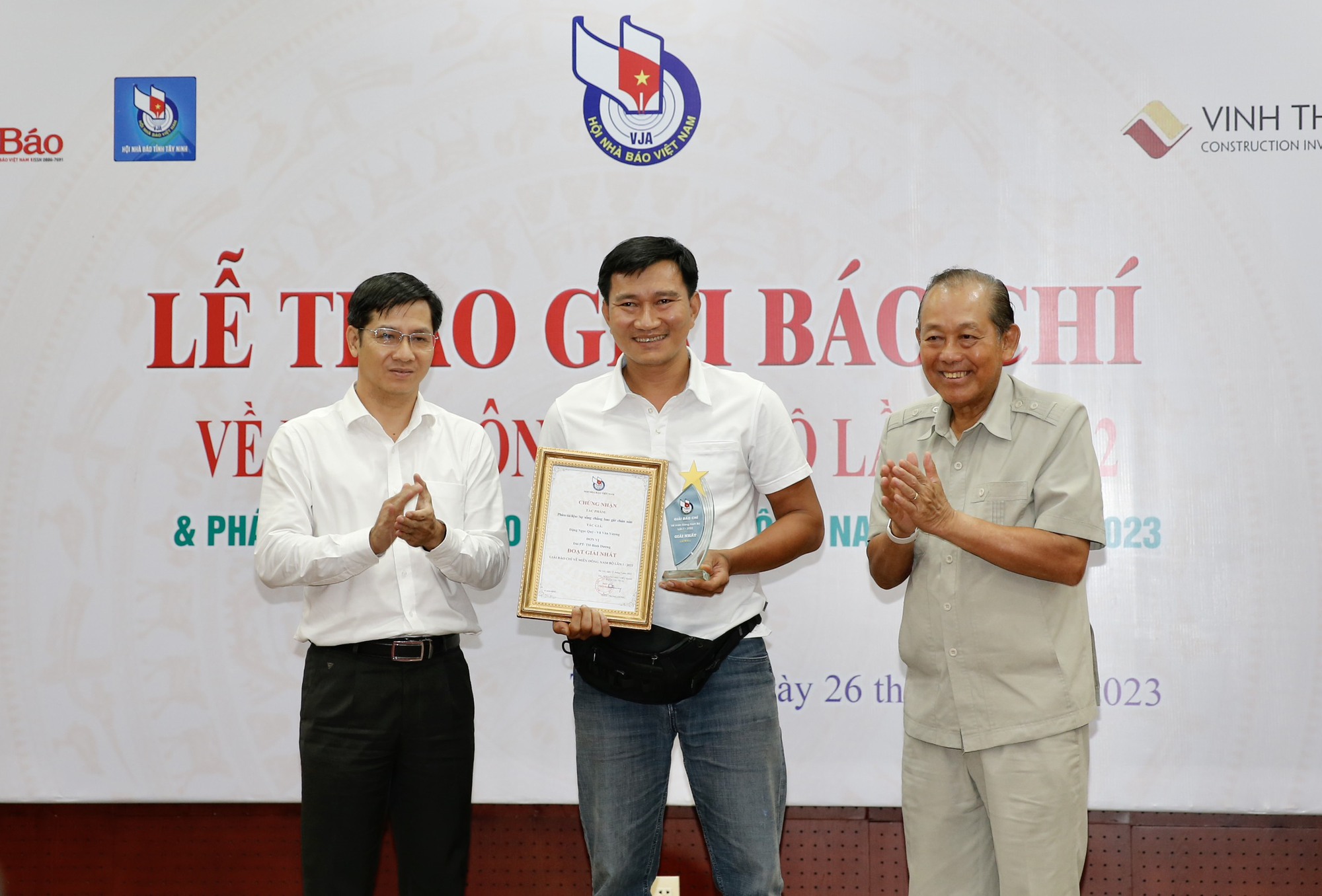 Trao giải báo chí về miền Đông Nam Bộ lần thứ I-2022