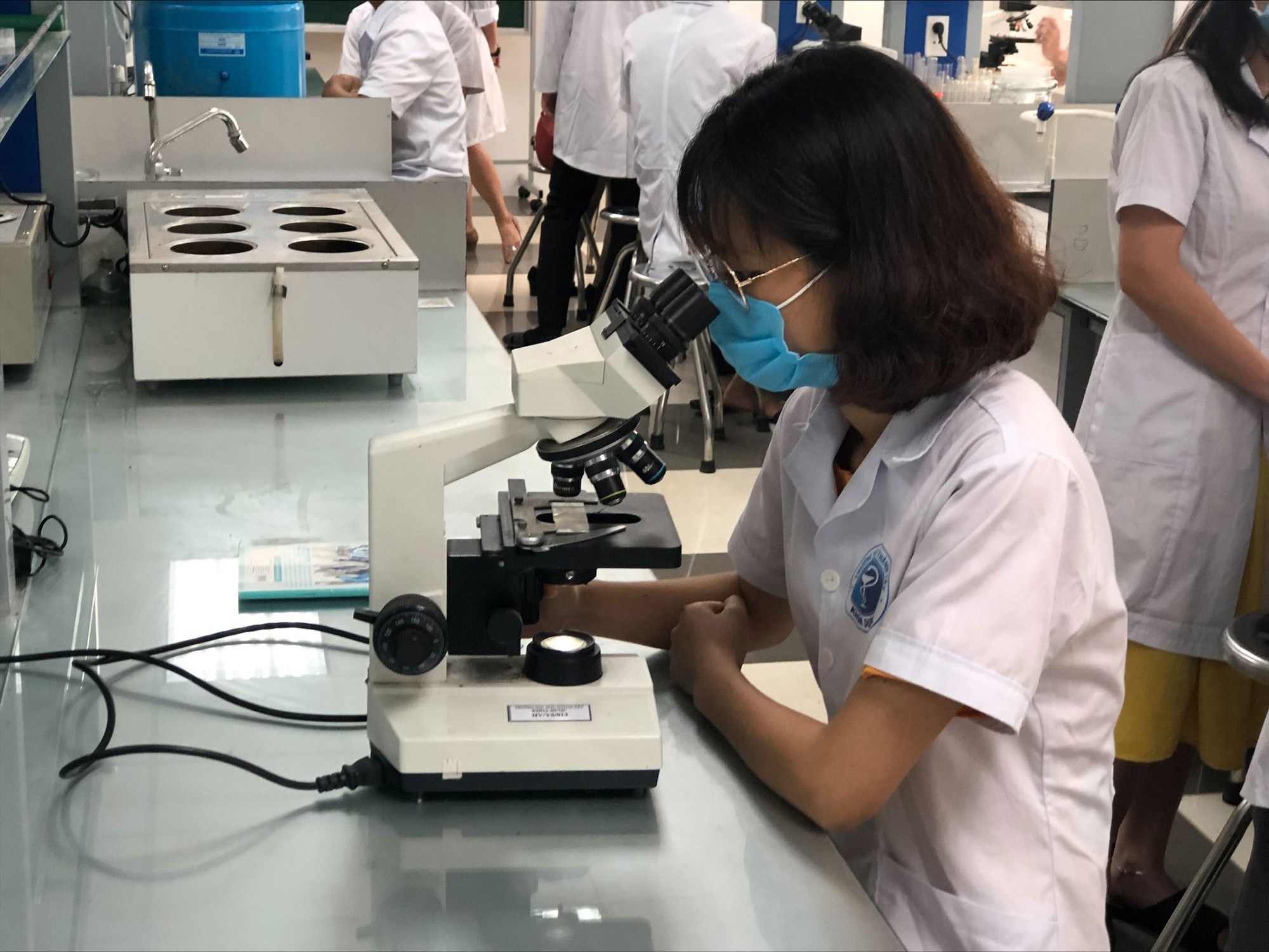 Tuyển sinh ngành y bằng môn văn: Lợi bất cập hại