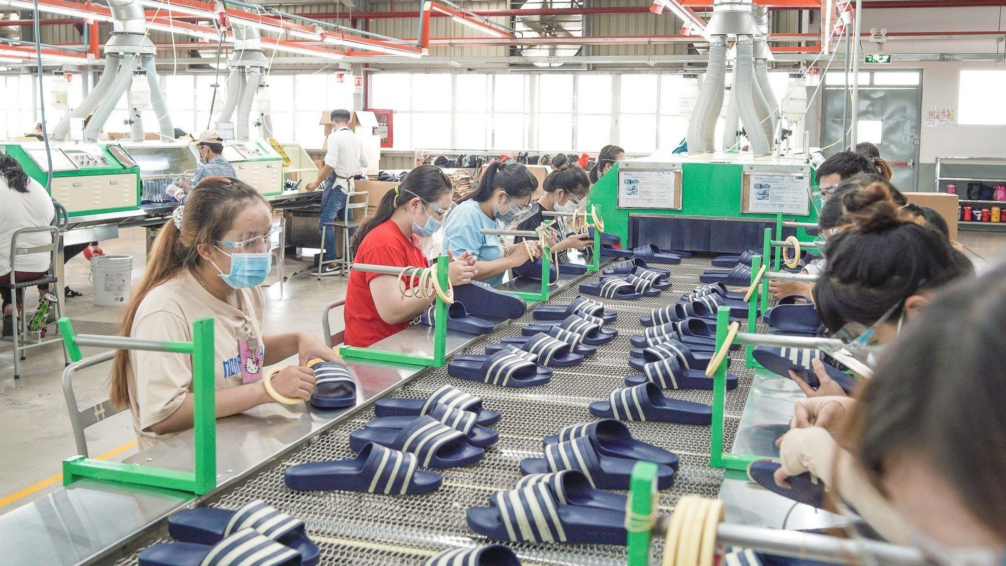 Cấp bách hỗ trợ doanh nghiệp