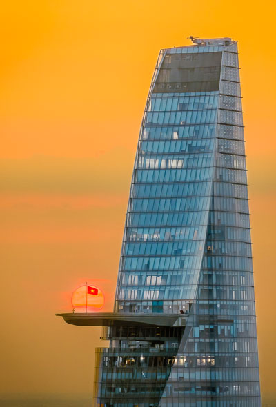 Yêu quê hương từ những lá cờ - Ảnh 4.