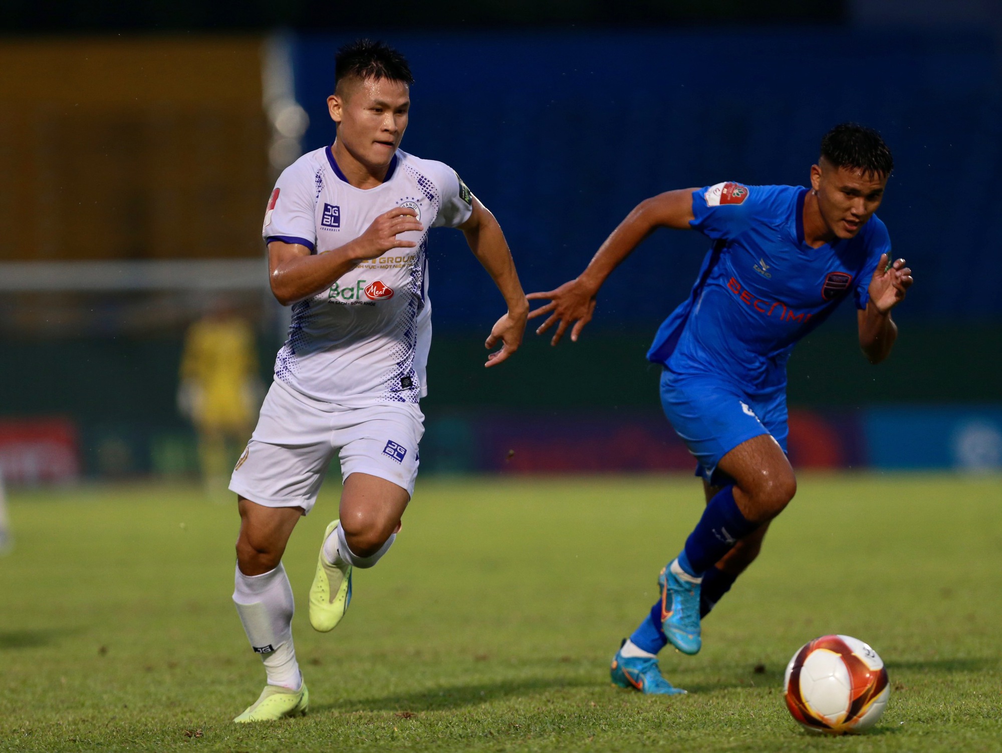 Tiến Linh ghi bàn, B.Bình Dương cầm hòa Hà Nội FC - Ảnh 7.